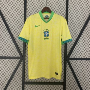 Equipación Local Brasil 24-25