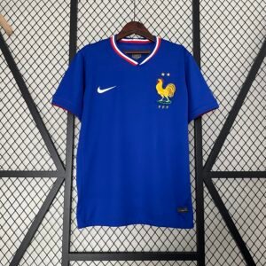 Equipación Local Francia 24-25