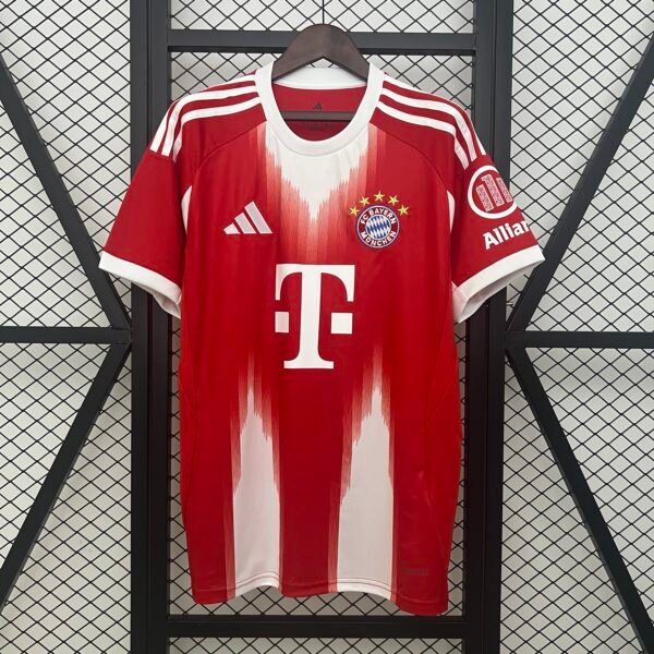 Equipación Local Bayern de Munich 25-26