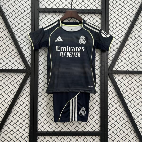 Equipación Visitante Real Madrid 25-26