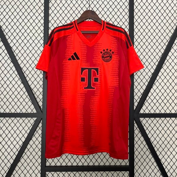 Equipación Local Bayern de Munich 24-25